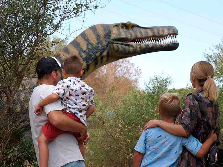 Dinosaurland y Cuevas Hams | 